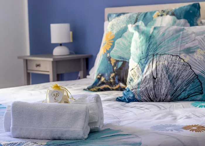 Station & Center - Self Check-in & Remote Access *